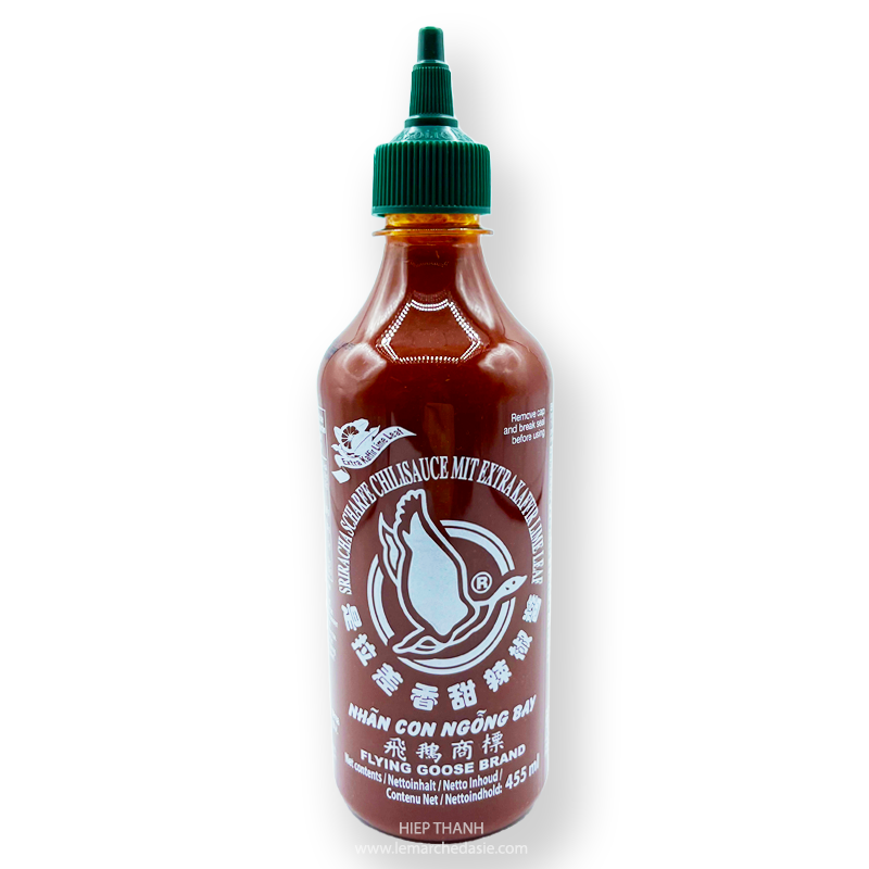Sriracha Sauce Chili avec feuilles de Combava Flying Goose Brand